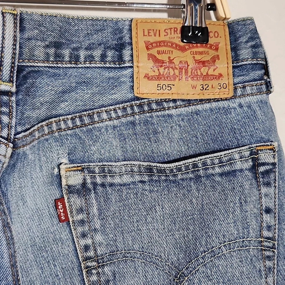 LEVI'S 510 Stained Distressed Blue Jeans